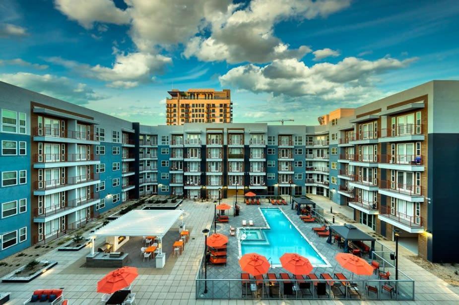Cozysuites Phx Roro Gym, Pool, Pets, Parking! #9 Phoenix Exterior photo